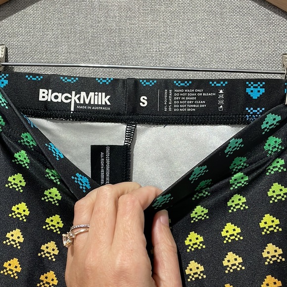 BLACKMILK Rainbow Space Invader Leggings - Small - Picture 4 of 6